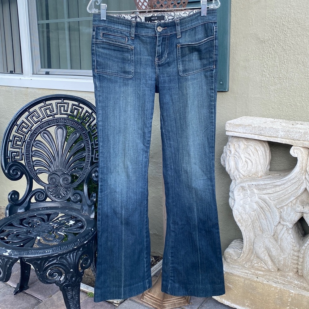 Noir Flare Jeans